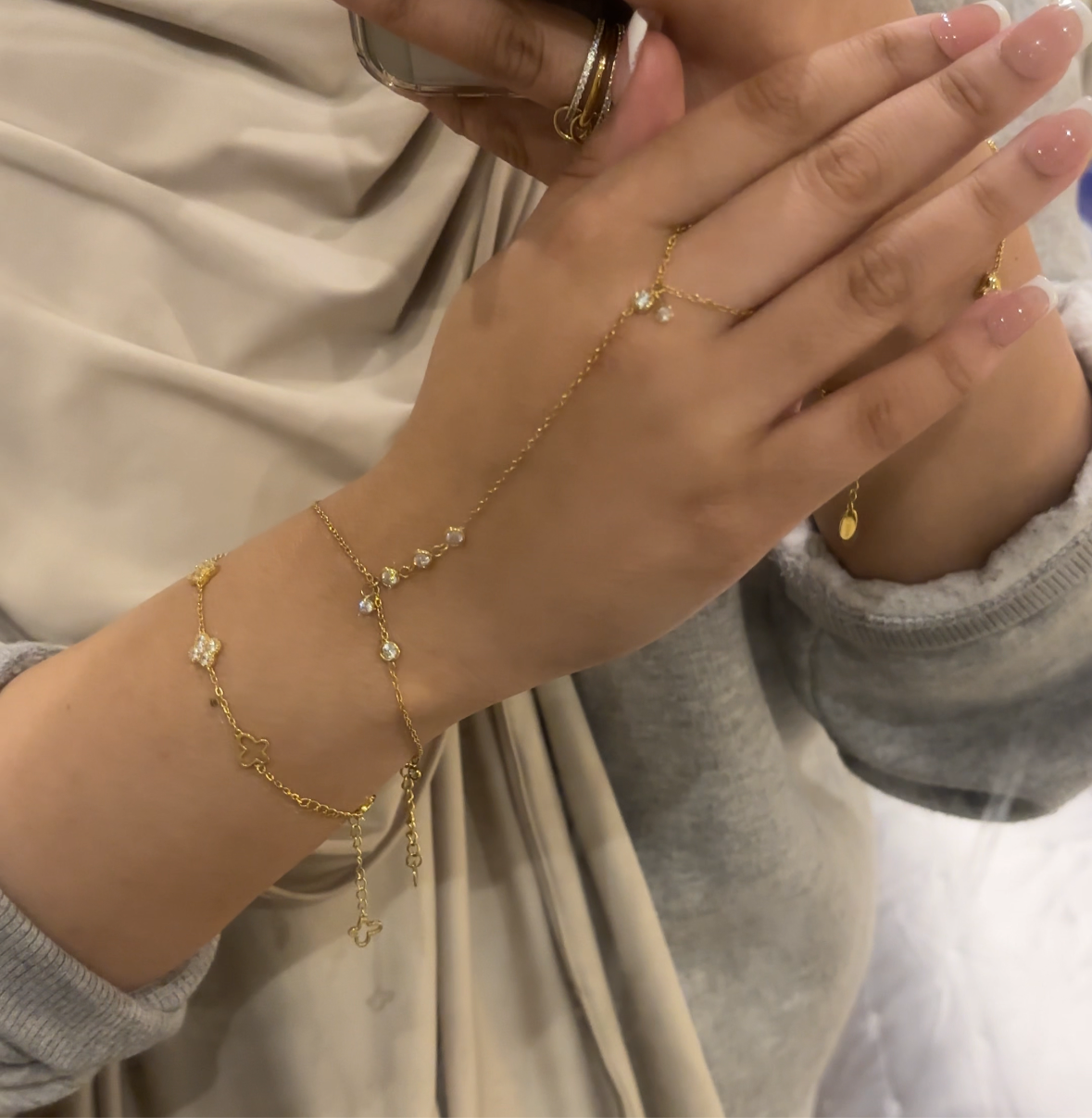 Lana Hand Chain