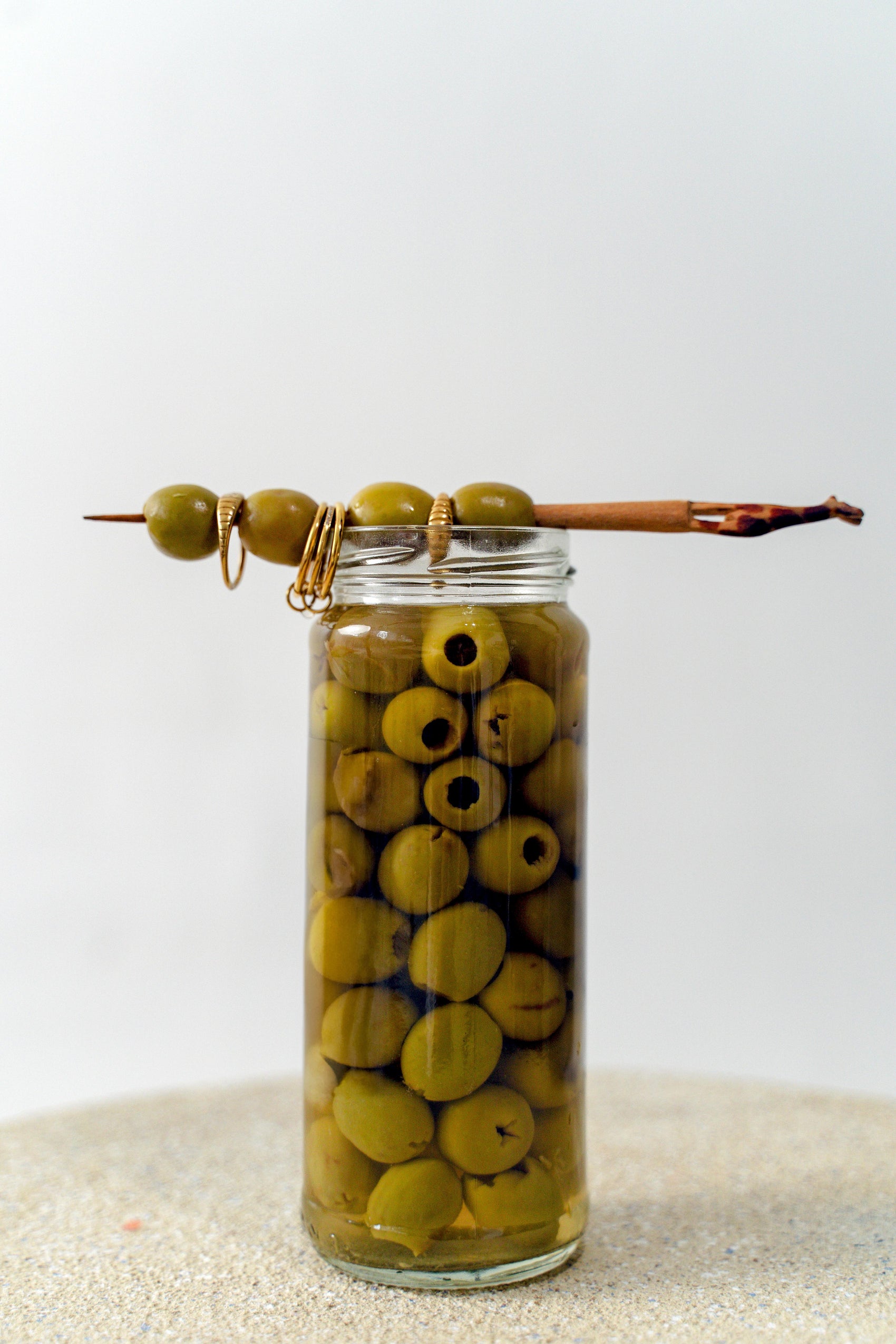 Zeenah Ribbed Signet