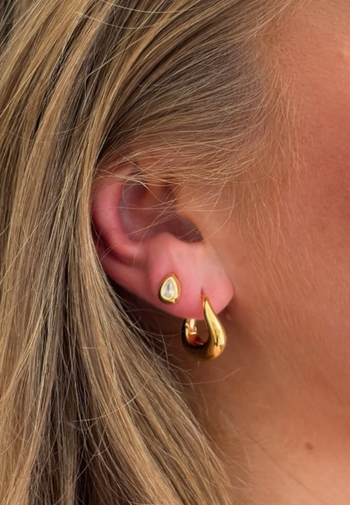 Solea Hoops