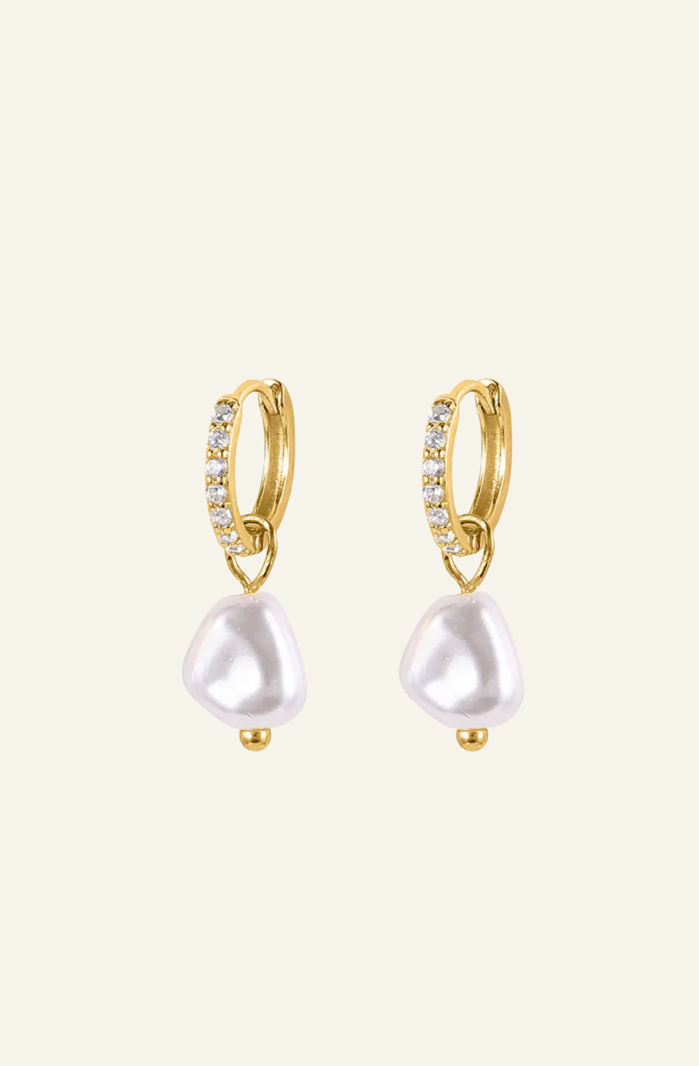 Vera Pearl Drop Earrings