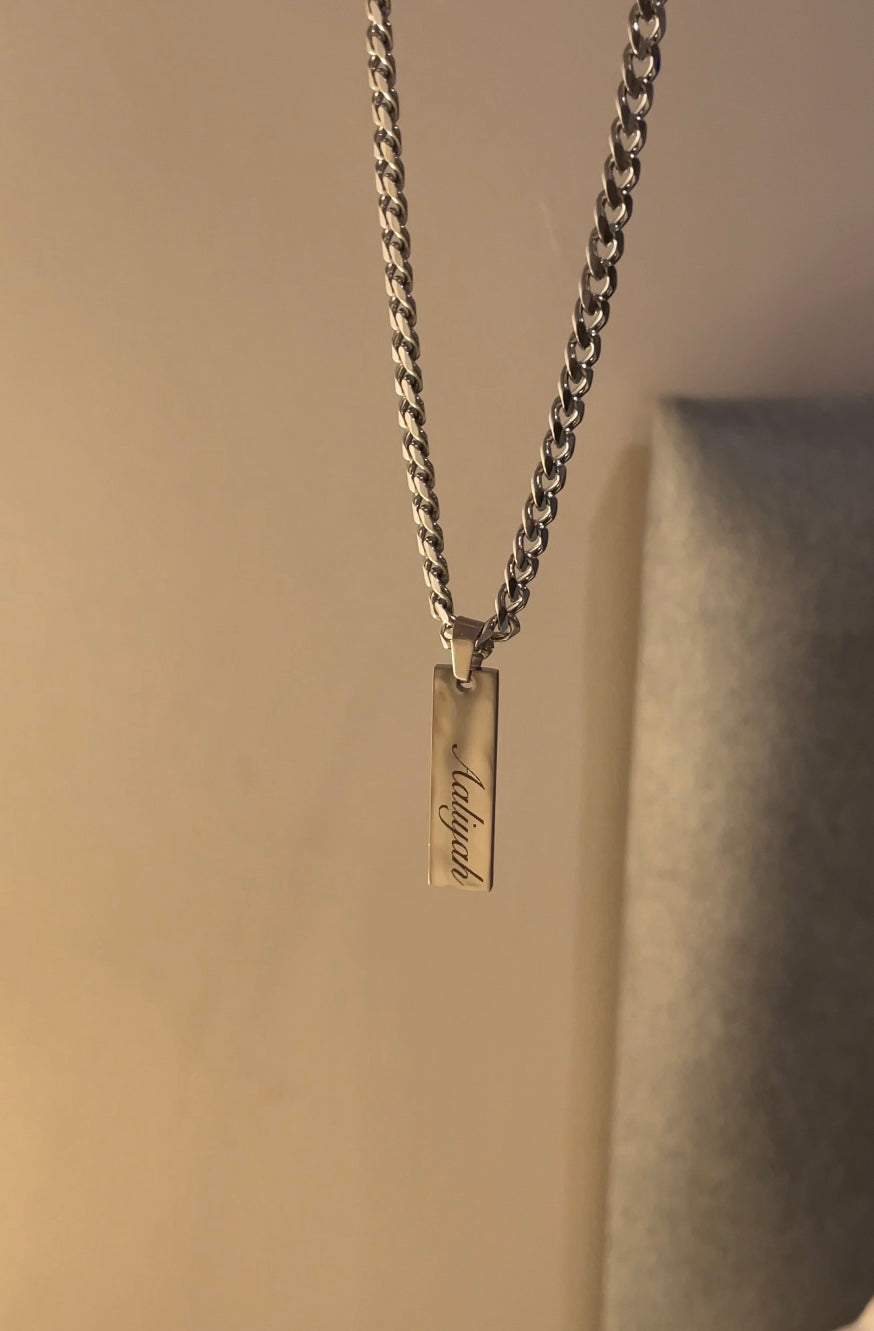 Aryan Engraved Tab chain – SylkJewelry