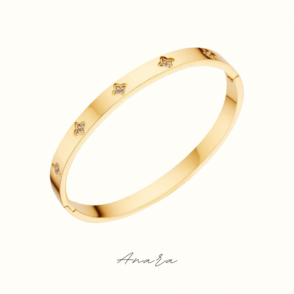 Anara Clover Bangle