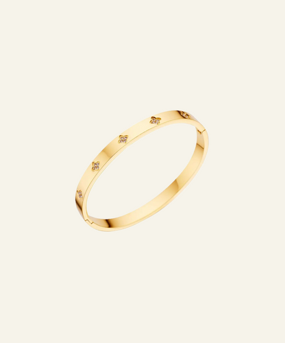 Anara Clover Bangle